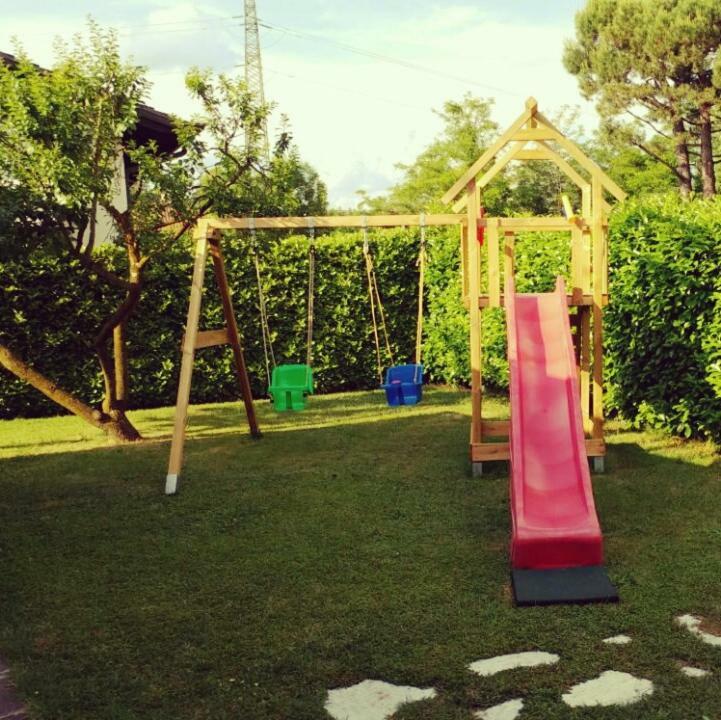B&B Villa Monterosa Con Piscina Castronno エクステリア 写真