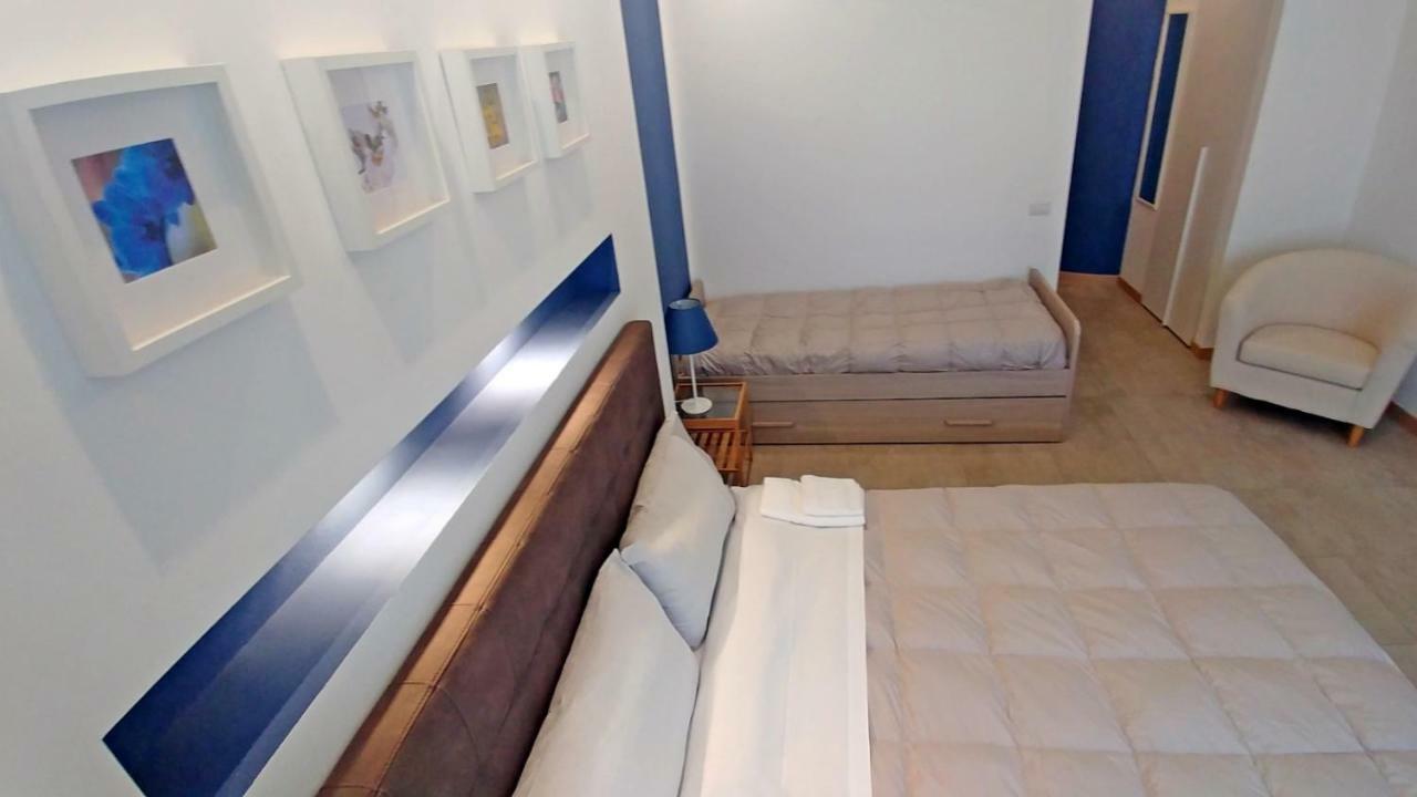 B&B Villa Monterosa Con Piscina Castronno エクステリア 写真