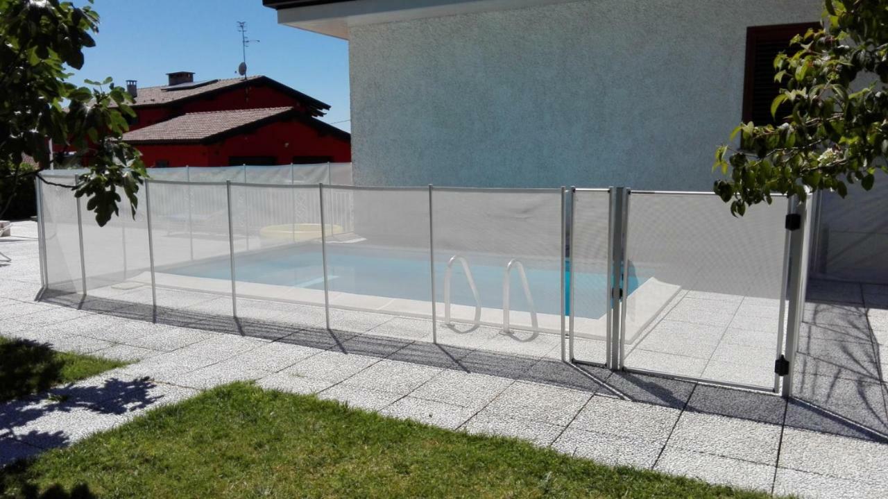 B&B Villa Monterosa Con Piscina Castronno エクステリア 写真